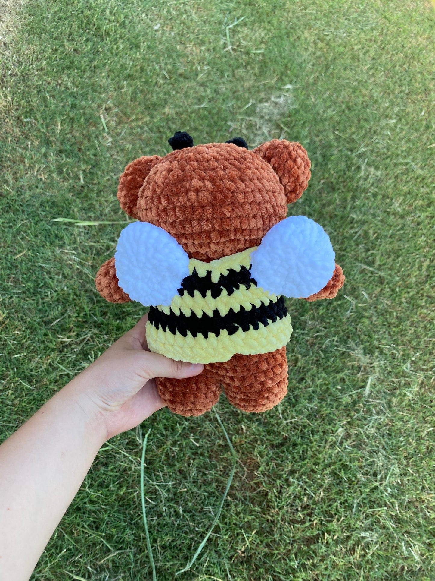Low Sew Bee Bear Crochet Pattern Digital Download PDF